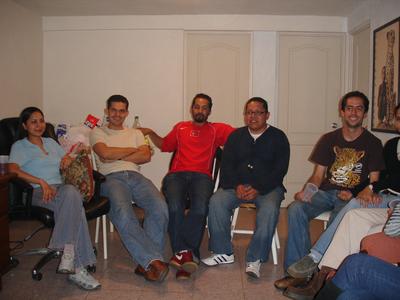 Yazmín, Rafa, Erick, Óscar y Juan José