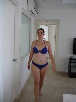 Isabel en bikini