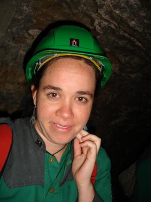 Isabel en la mina