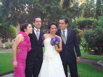 Mina, Juan, Érika y Fede