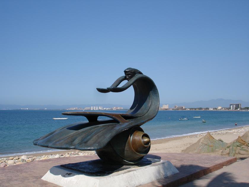 Escultura en el Malecón