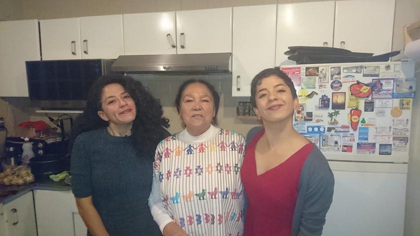 Jimena, Valeria y mi mamá